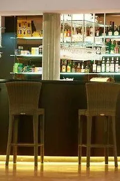 Cowool Lille Villeneuve D'Ascq - Ex Olivarius Apartmanhotel